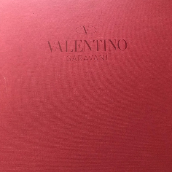 NIB $1245 Valentino Garavani Rockstud Pointy Toe Leather Bootie - 6US / 36EU! - Picture 15 of 15